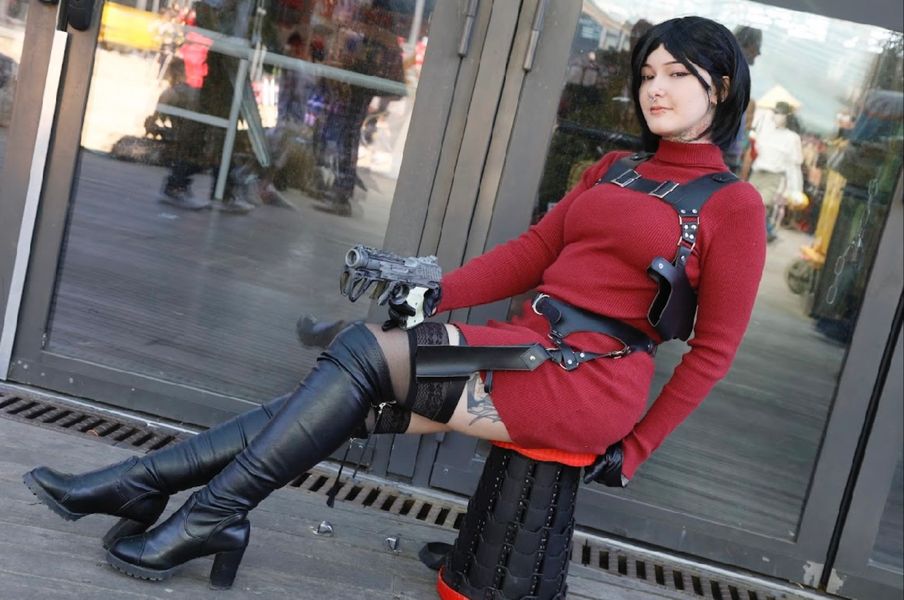 Moonflo.cos - Ada Wong 