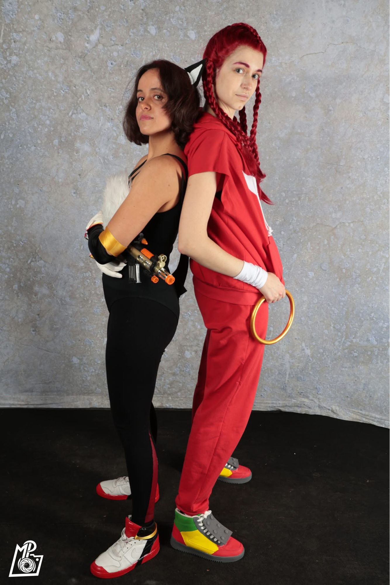Knuckles, photo 5