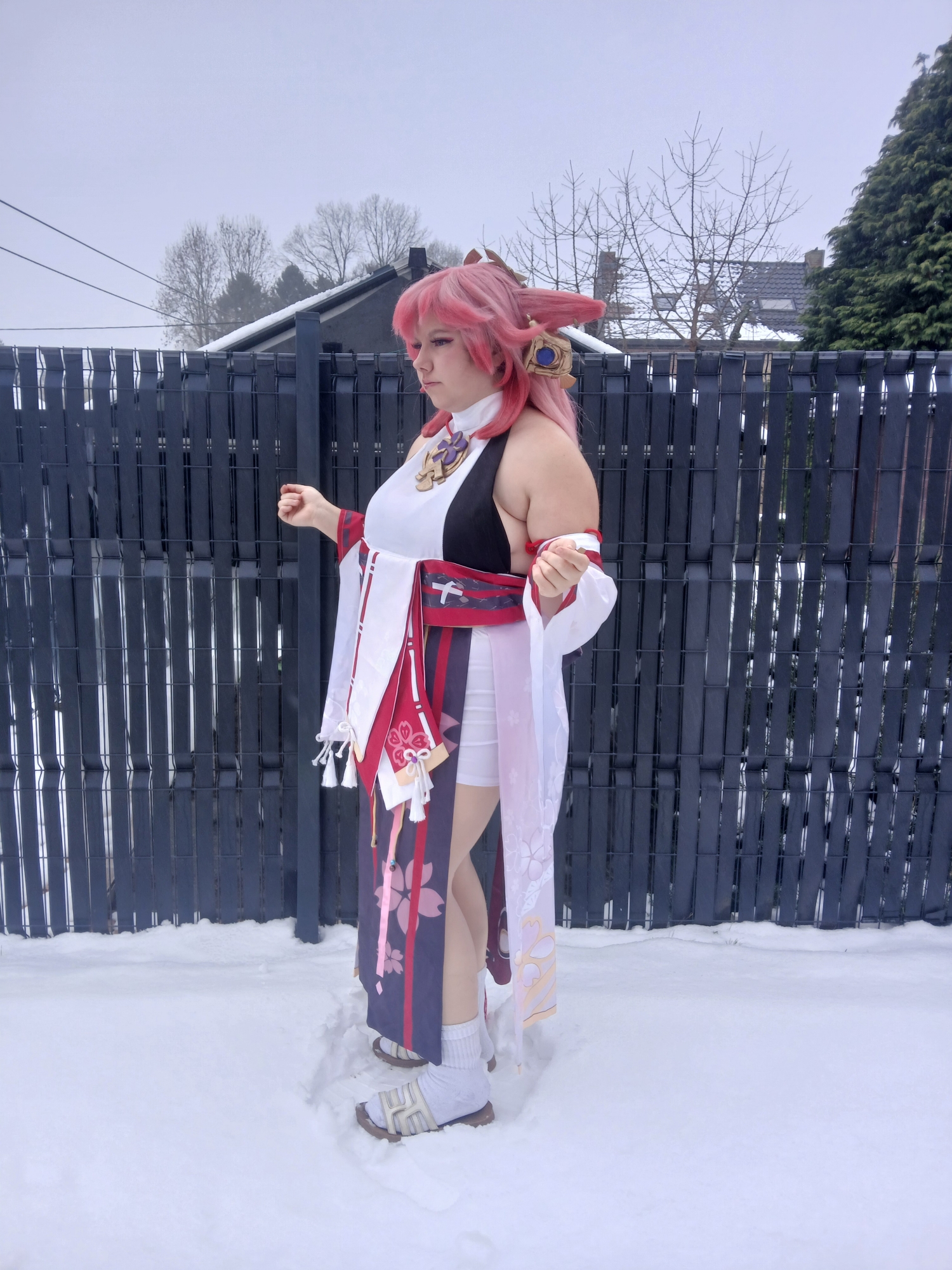 Yae miko in snow — photo 5
