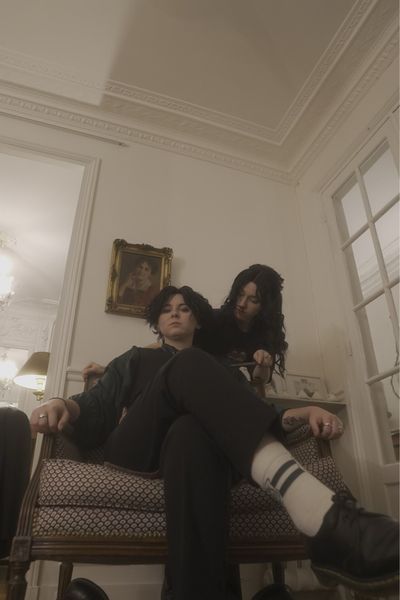 Neon_ - Noble house of black