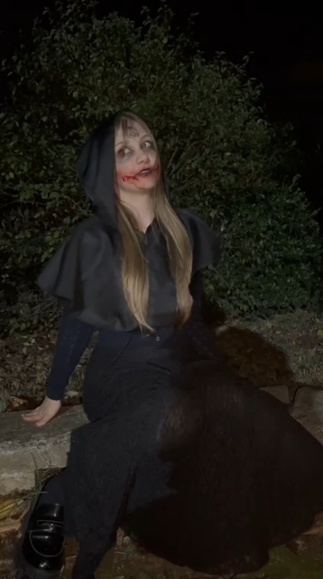 Bela Dimitrescu, photo 12