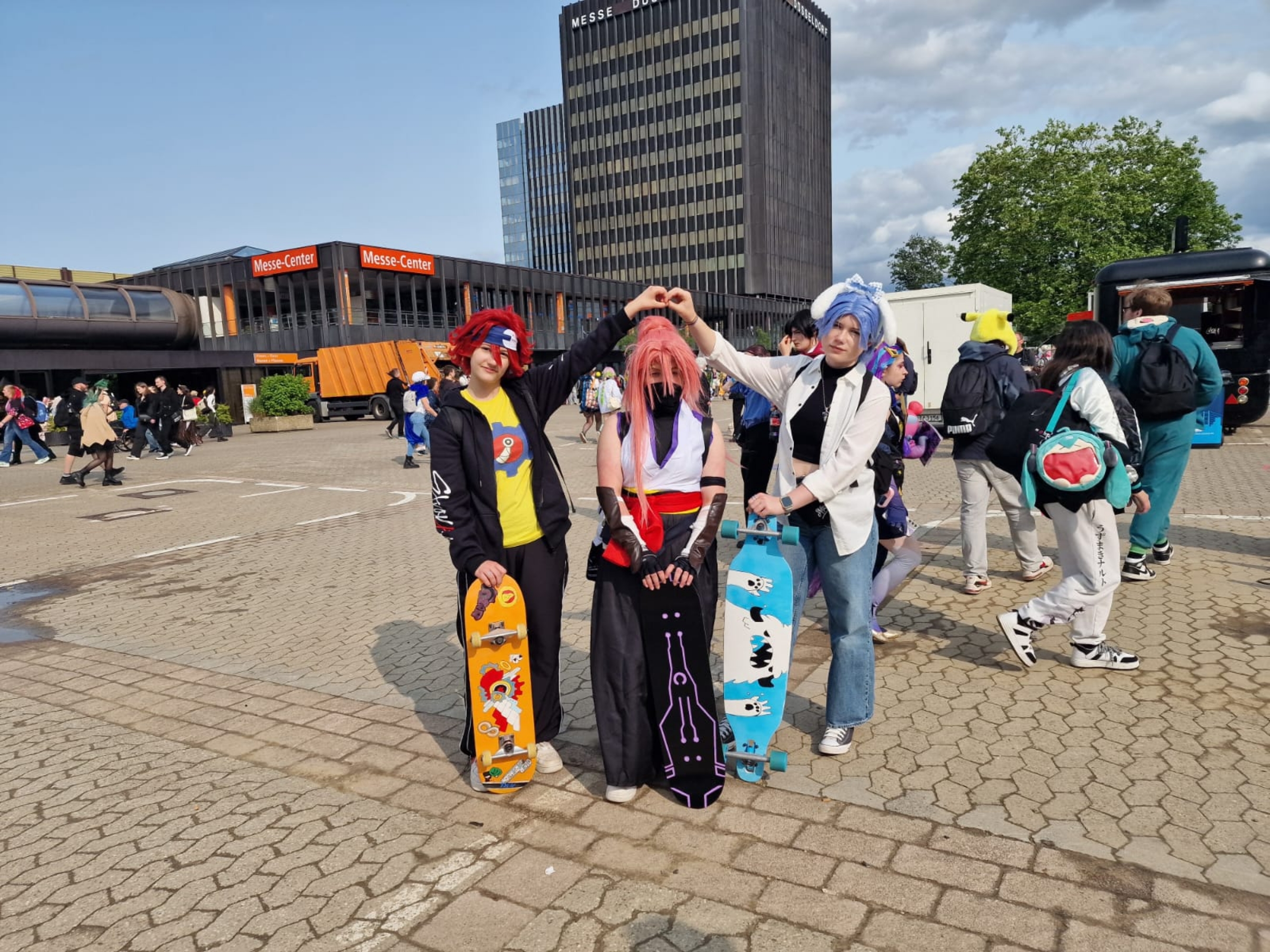 Langa and Reki - Photo 2