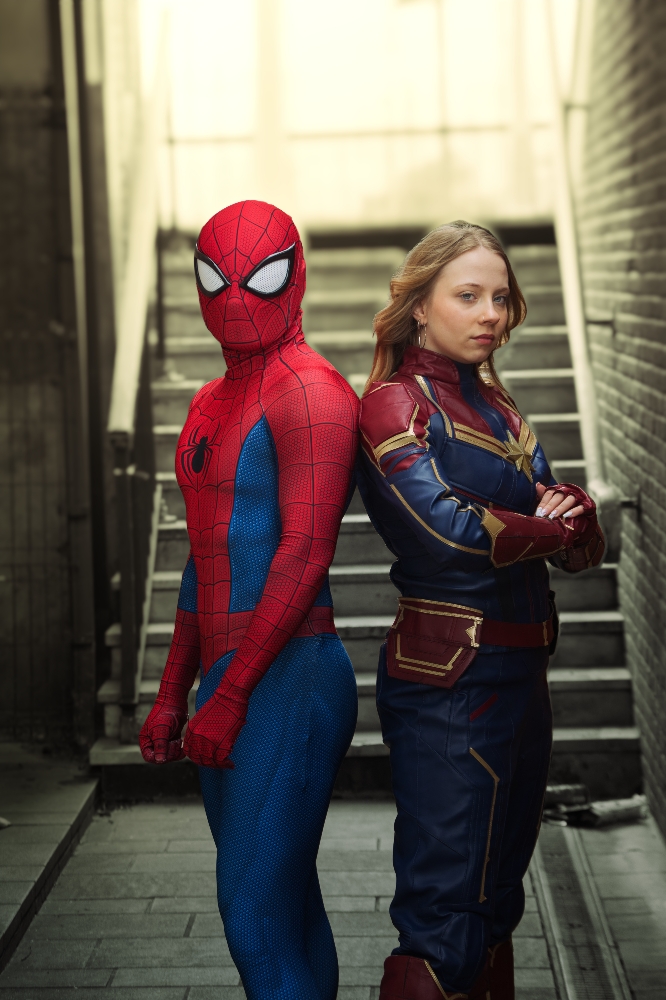 Spidey & Capt Marvel - Photo 9