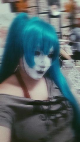 Sally miku