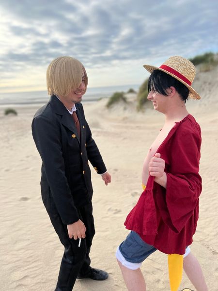 Valou_cosplay - Luffy à la plage