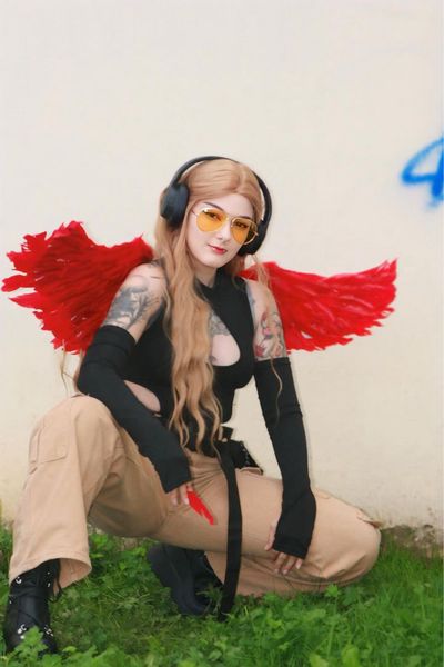 Moonflo.cos - Hawks (genderbend)