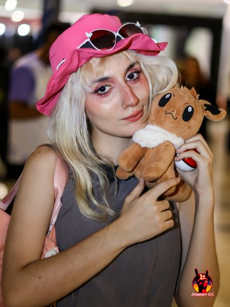 Keopii, Serena