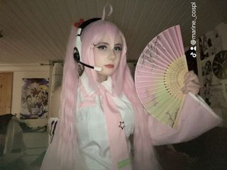 Sakura Miku preview 3