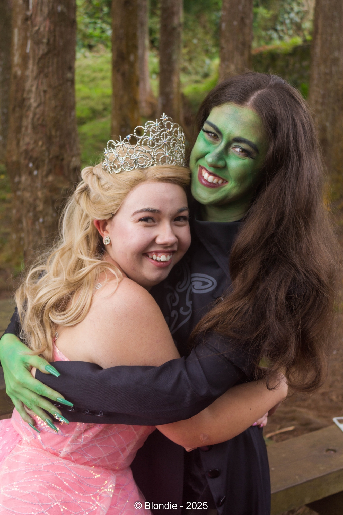 Elphaba & Glinda💚🩷 - Photo 7