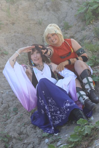 Amy-sama - Rikku mit Yuna&Lulu