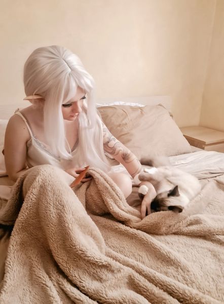Kanmi - Frieren sleeping