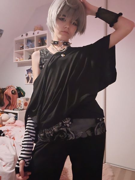 Yonacos - Till (Emo)🖤