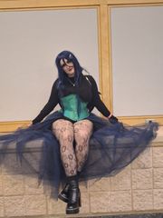 Queen Chrysalis preview 3