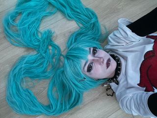 MIKUUUU preview 3