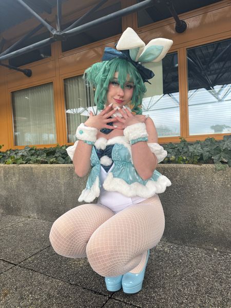 Oxyia - Miku White Rabbit