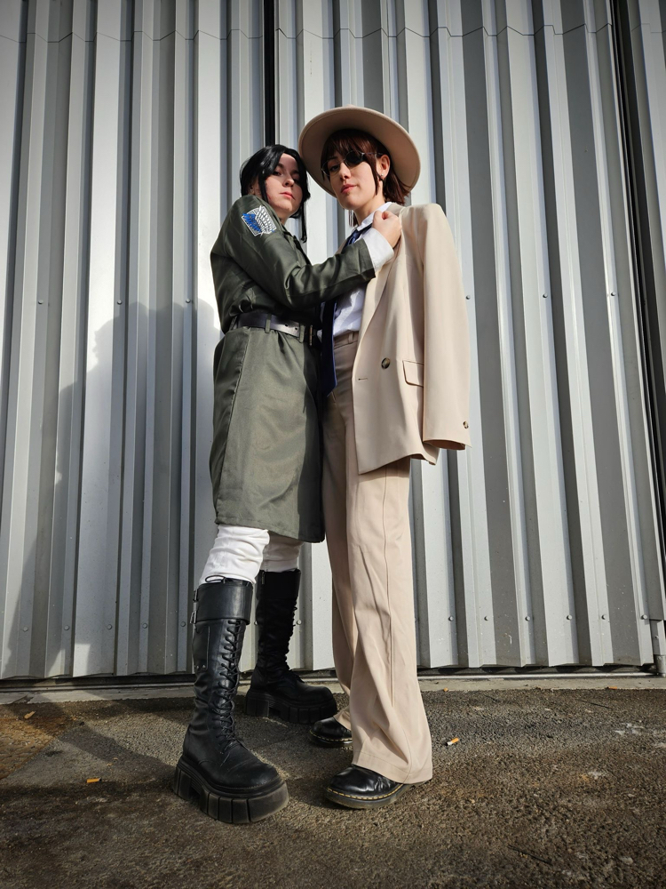 Pieck & hange  - Photo 4