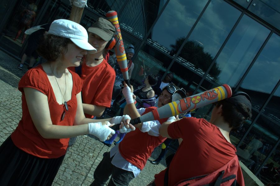 Koh._univers - Scout (Red)