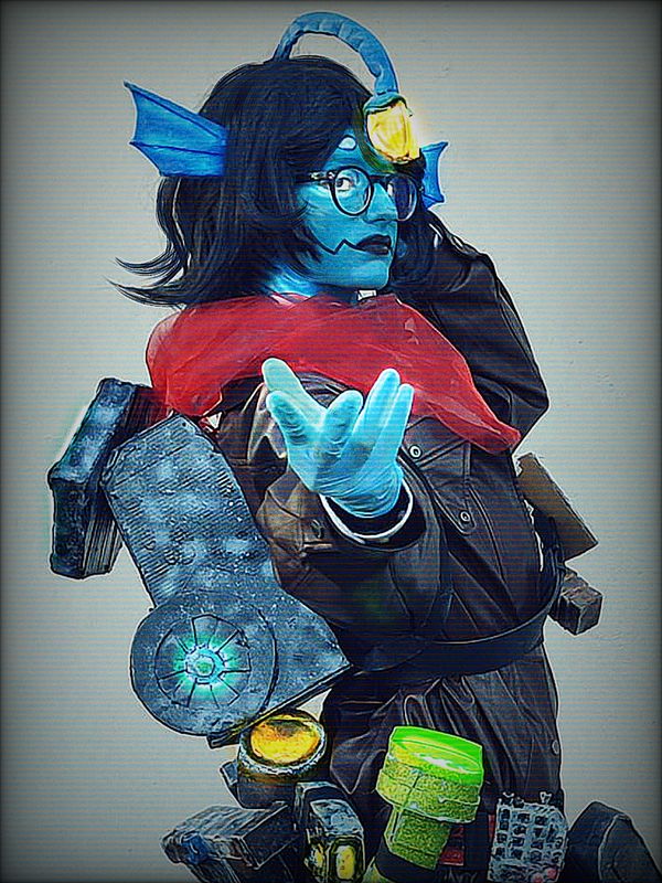 Charliee – Sebastian Solace 