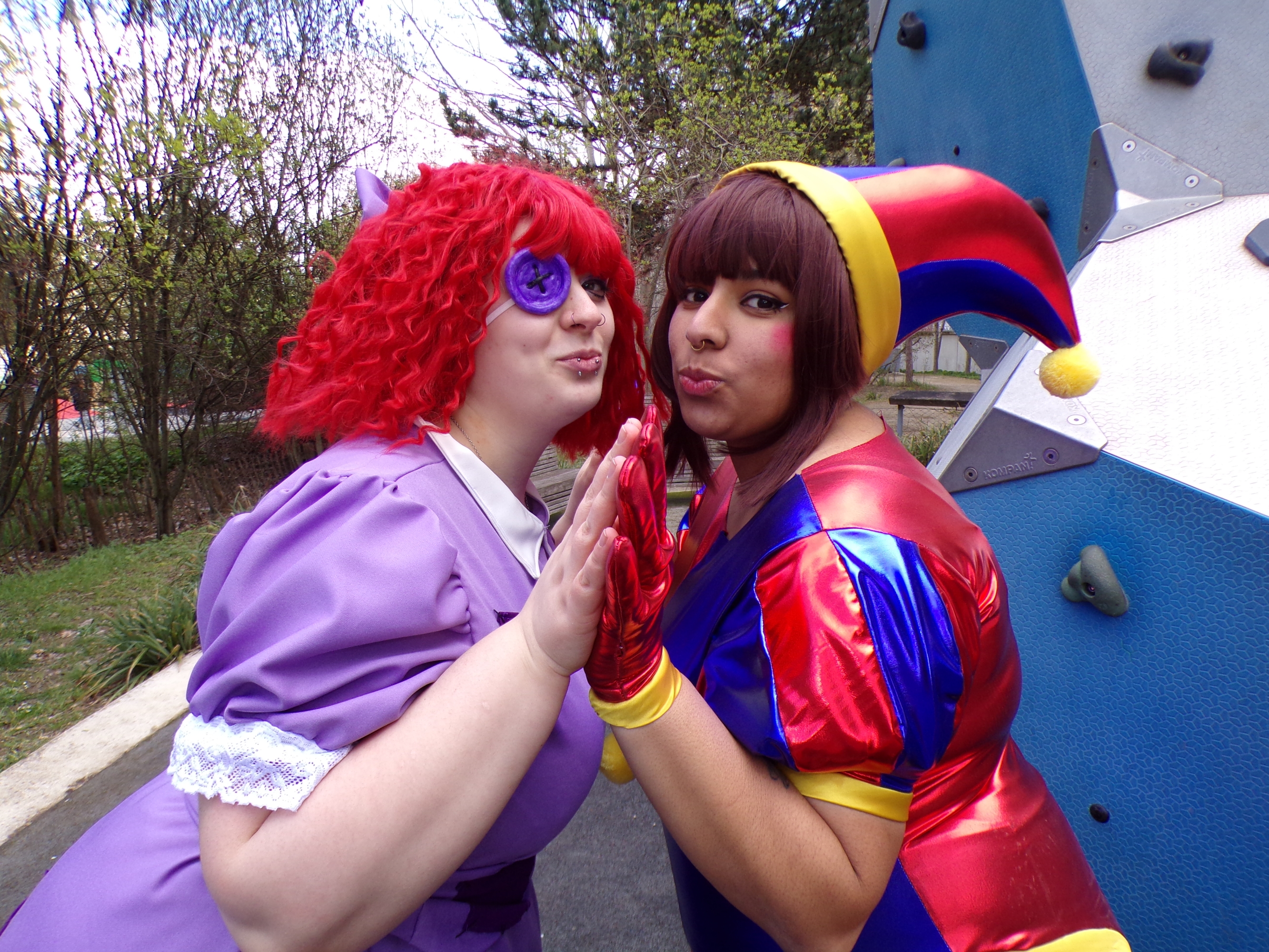 Pomni and Ragatha — photo 6