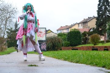 Miku strawberry preview 3