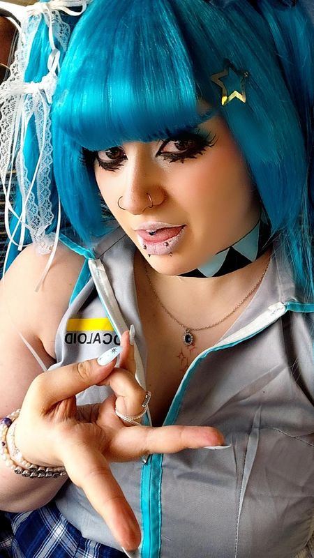 Ayd3n – Miku Gyaru