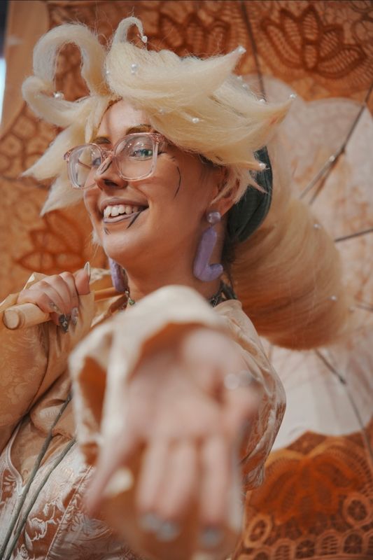 Cos._kam – Suzie Q 