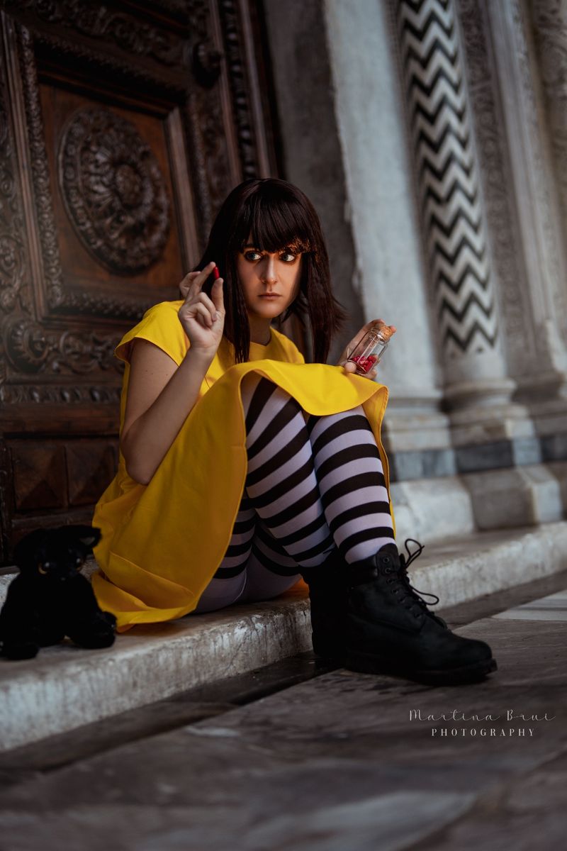 __.microcosmos._ – Fran Bow 