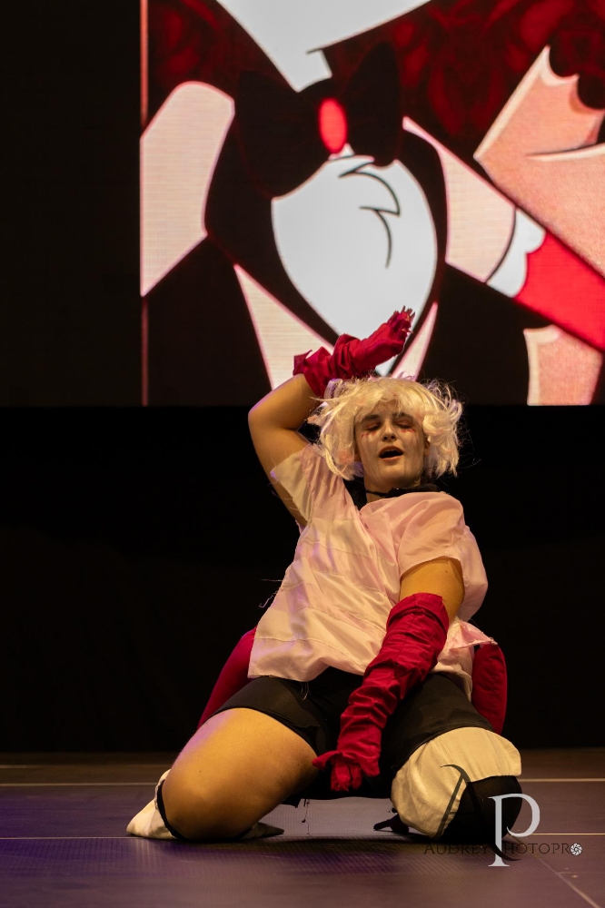 Angel Dust  - Photo 1