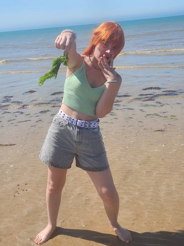 Mae0lys – Nami plage 🏖