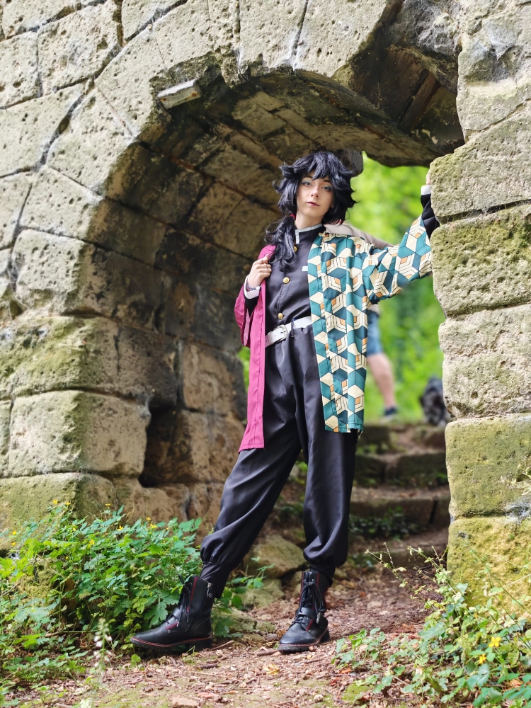 Tomioka Giyuu — photo 9