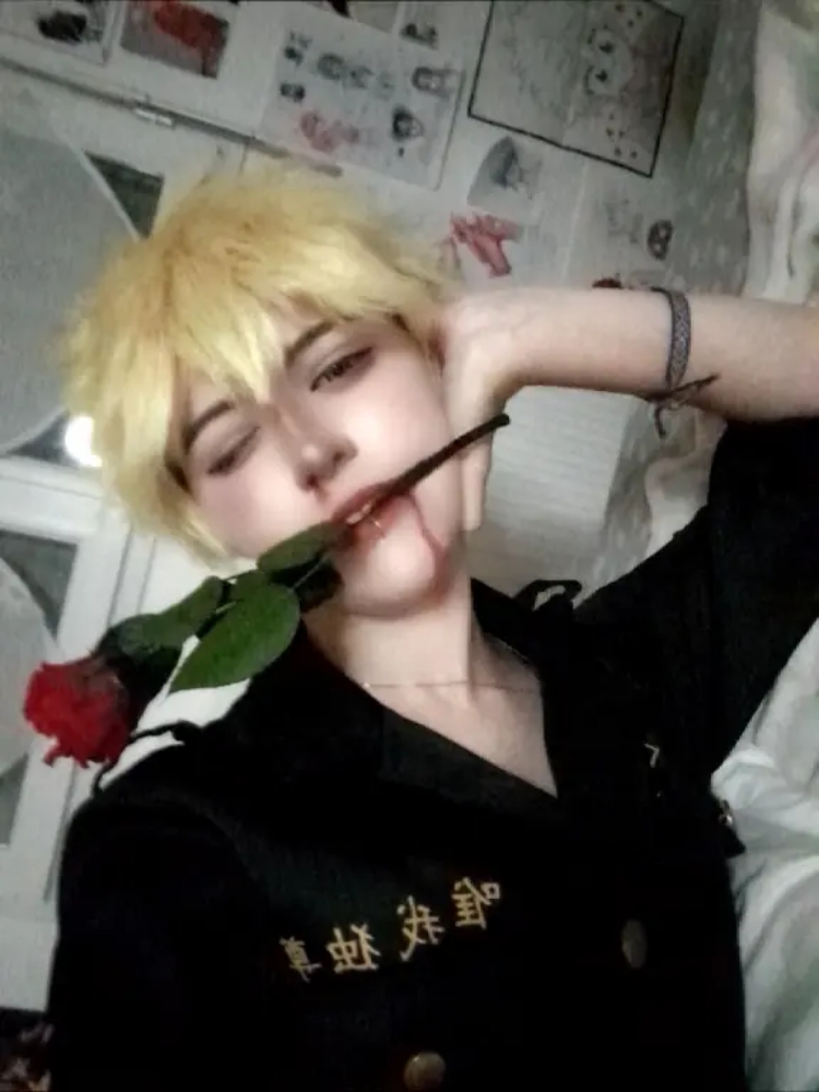 Takemichi - Photo 10