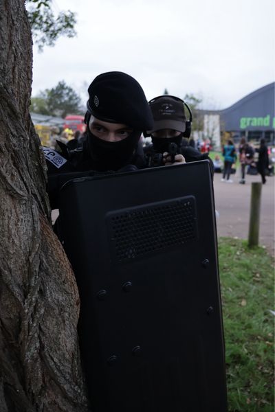 Ikuraaa - Duo militaire