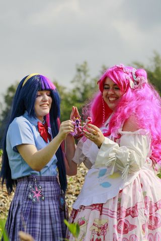 Pinkie pie shoot 3