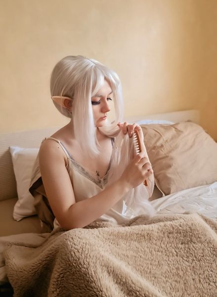 Kanmi - Frieren sleeping