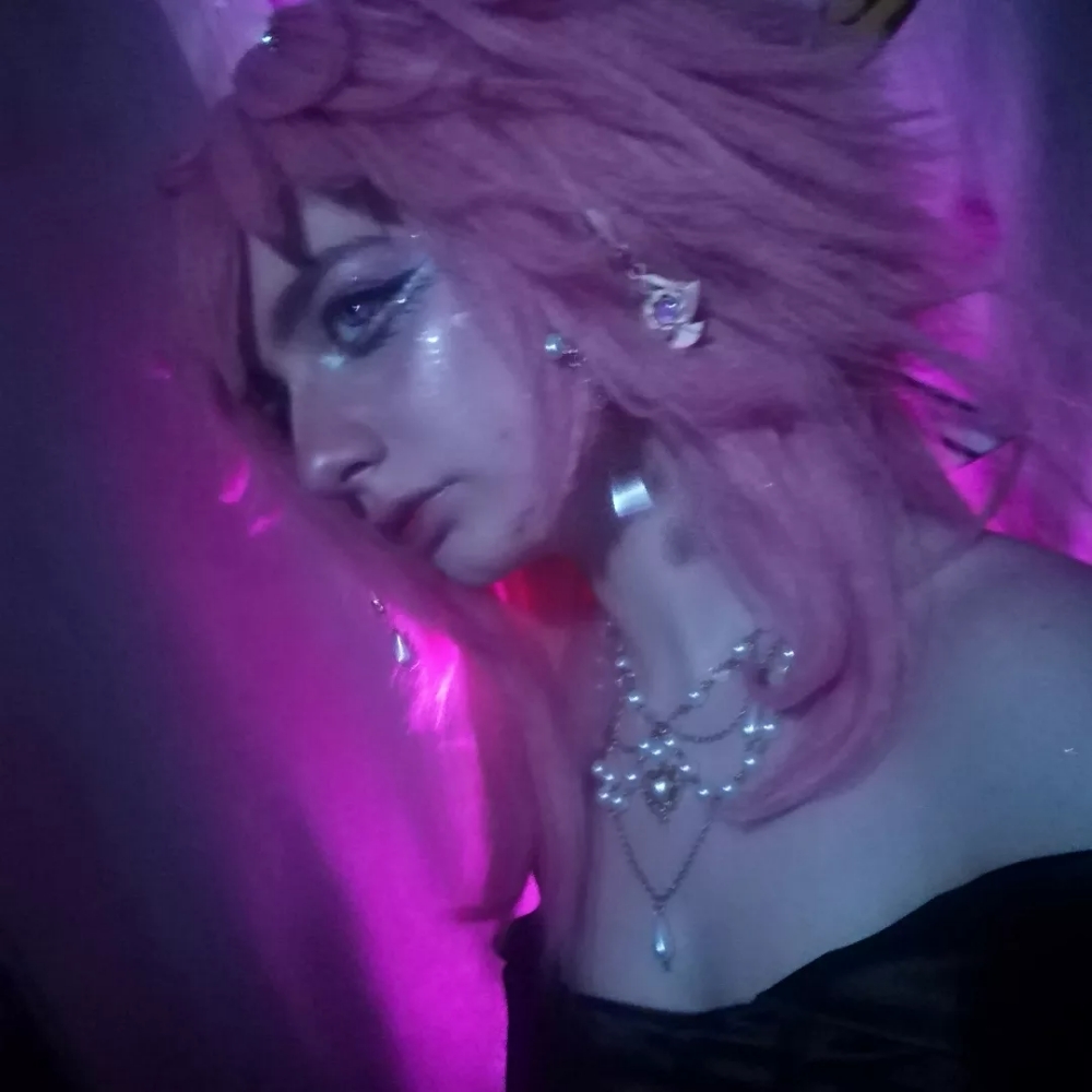 Yae miko 🌸 - Photo 2