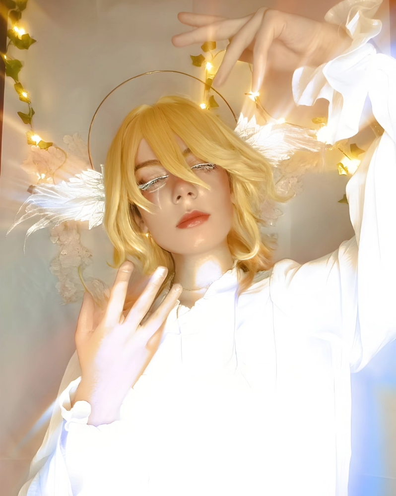 Angel Kaveh - Photo 4