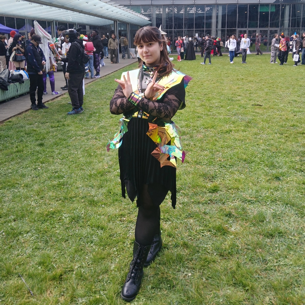 Momo Parismanga 2025