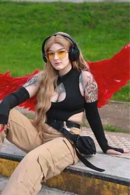 Moonflo.cos, Hawks (genderbend) (My Hero Academia)