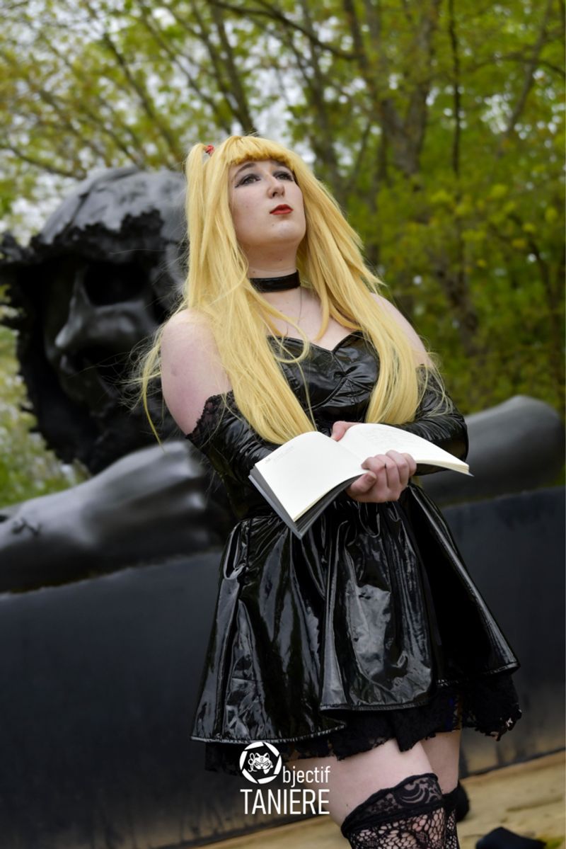 Seiza – Misa Amane