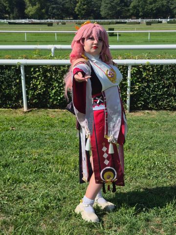 Yae Miko Yggdrasil