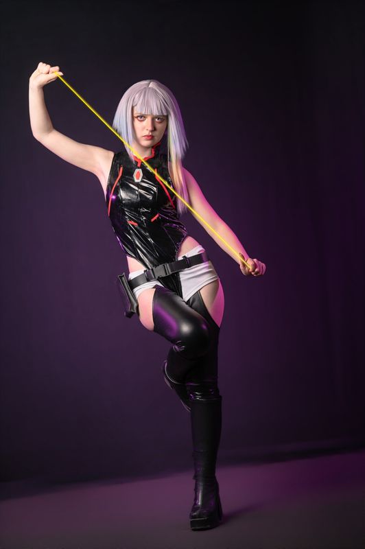 Artémis, Lucy 