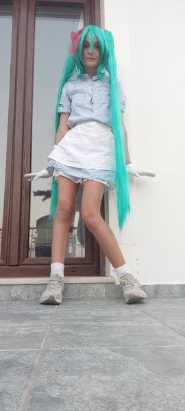 Love4cosplay - Mesmerizer Miku💙🍔⏱