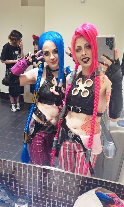 Deaddolly – Pink Jinx 