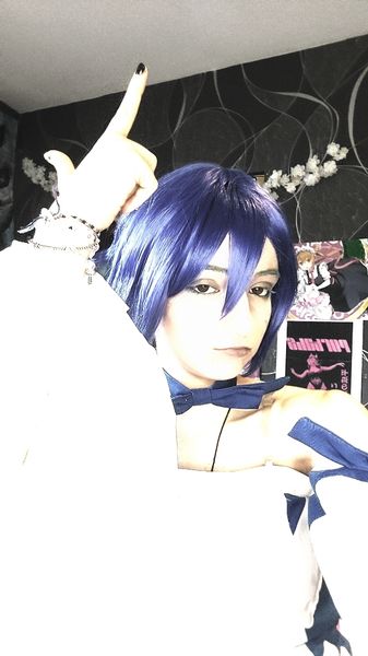 Somebody - Juvia Lockser 