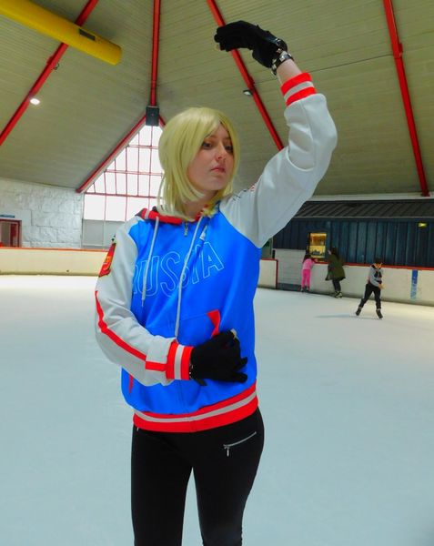 Tsukimi - Yuri on ice 