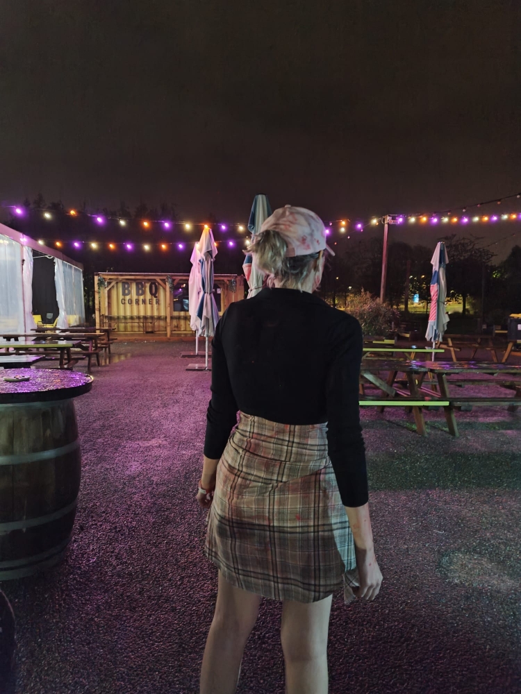 Laura Kearney - Photo 2