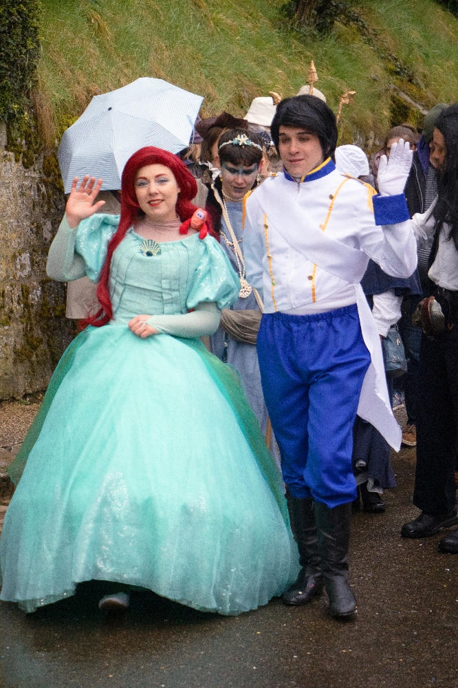 Eric & Ariel - Photo 4