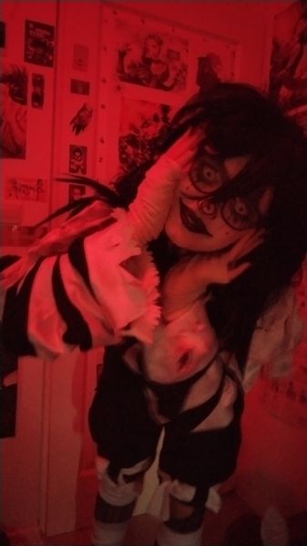 Rosy_la_dramaqueen - Laughing jack 