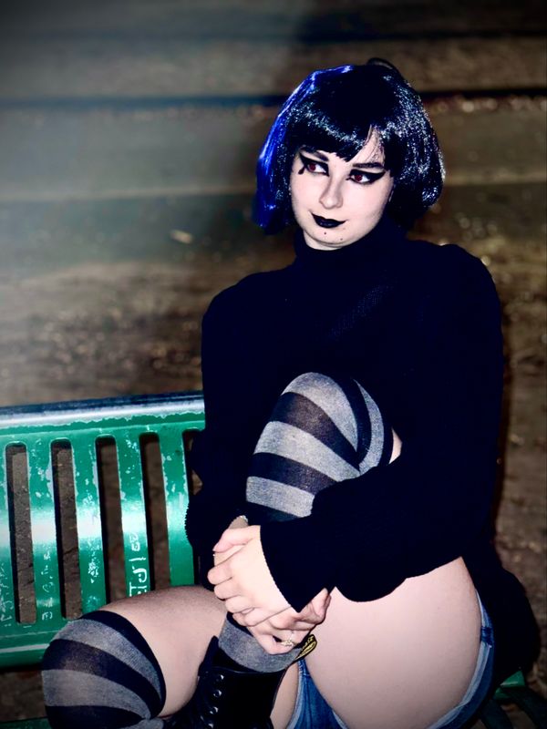 Silver_moon_cosplay – Claire