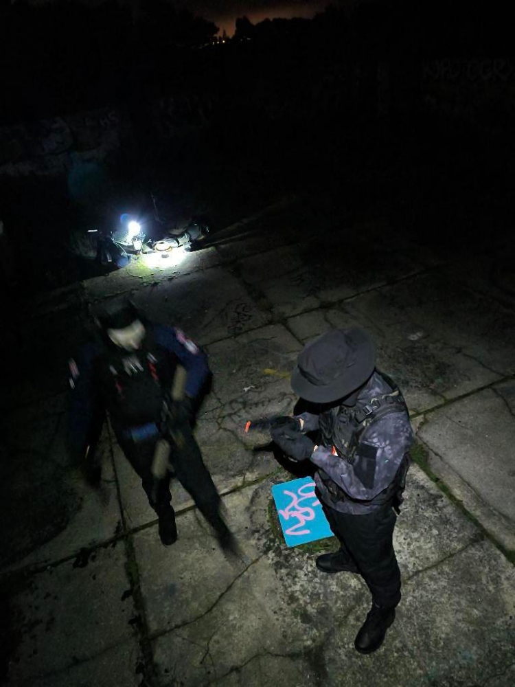 Duo ghost  - Photo 1